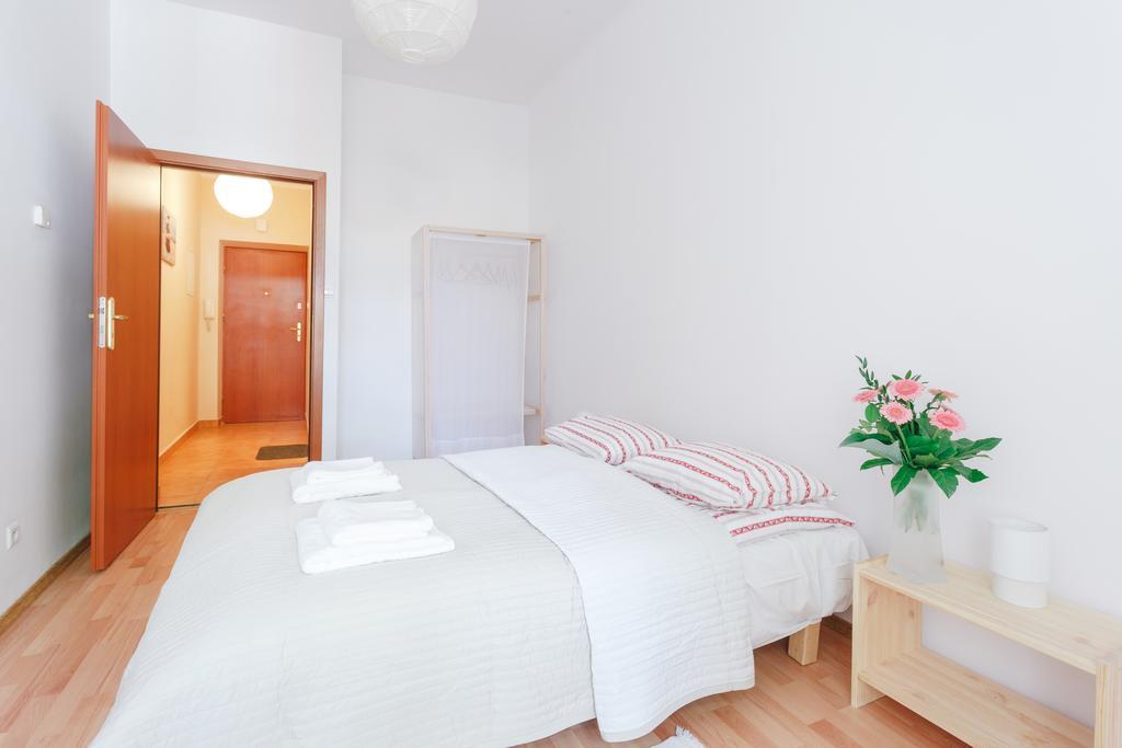 Apartment Slawkowska Краков Экстерьер фото