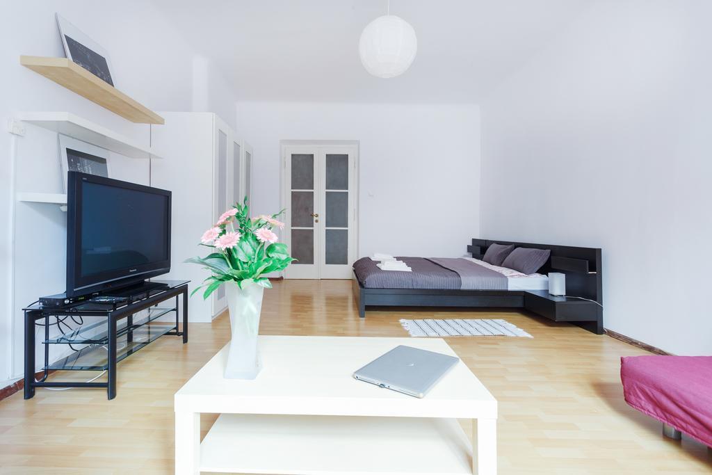 Apartment Slawkowska Краков Экстерьер фото