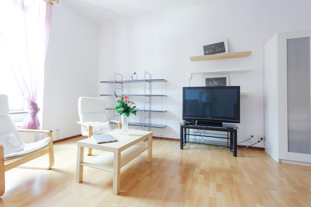 Apartment Slawkowska Краков Экстерьер фото